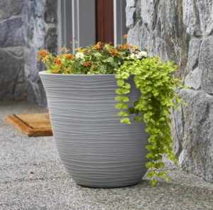19" Resin Planter - Image 2
